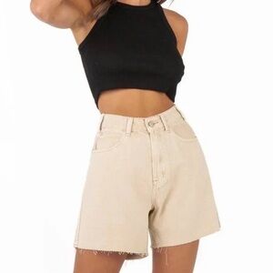 Dissh old school beige denim shorts size 4